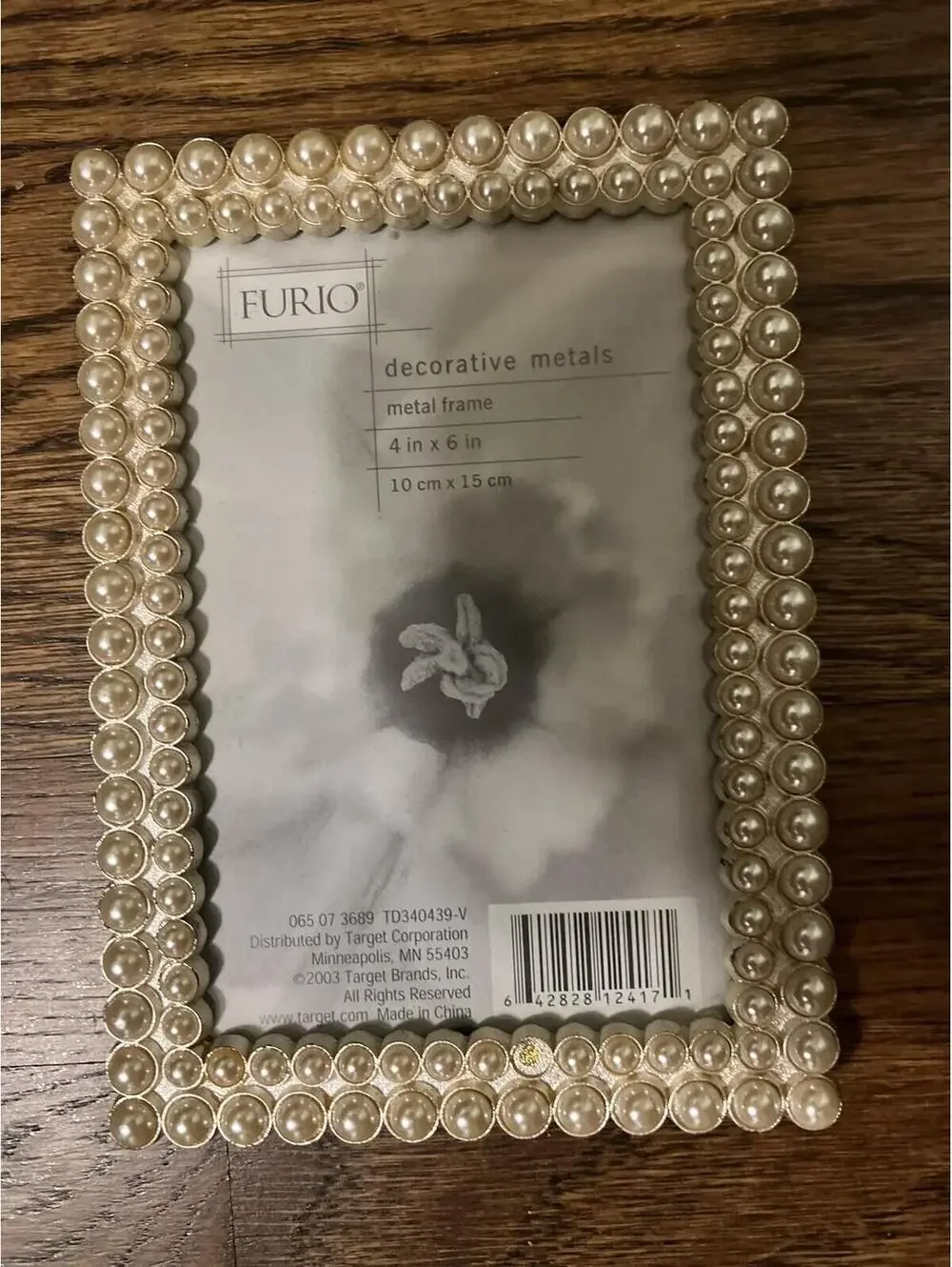 Furio Vintage 2003 Faux Pearl Beaded Metal Photo Frame 4x6 -as is see photo